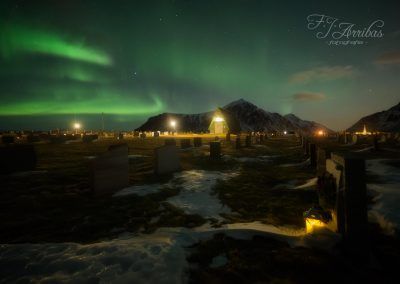 cemetery lights - fjarribas