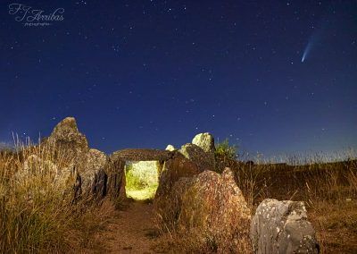 neowise and the dolmen - fjarribas