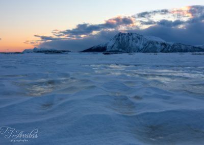 over the ice fjarribas
