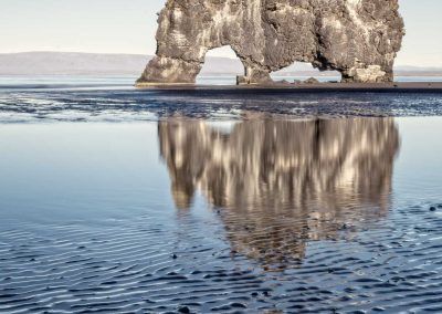 hvitserkur troll - fjarribas